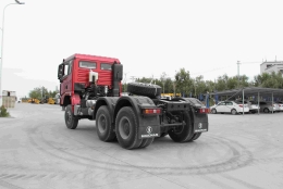 Тягач 6х6 Х3000 (5)